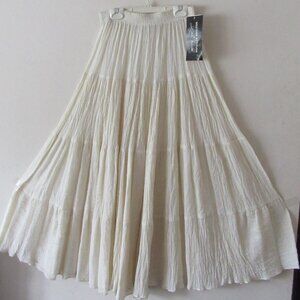 Broomstick skirt 4 tier calf length off white Lilia Smith Design Vintage S or L